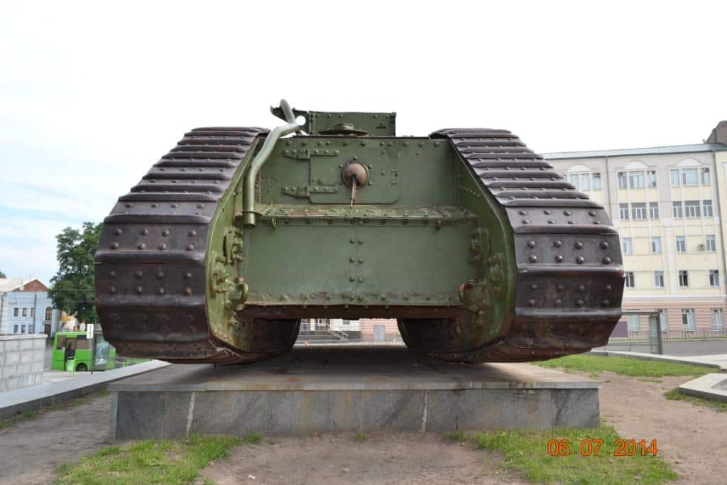 Танк Mk. V – вид с кормы